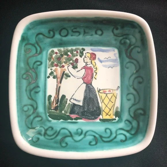 Vintage MCM Handmade Pottery Trinket Dish Plate Made in Norway - Oslo - Picture 8 of 8